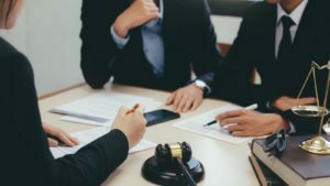 Decontribuzione Sud 2021 ok anche alle mensilità aggiuntive
