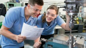 Contratto apprendistato primo livello: direttive Inps sugli sgravi totali