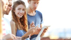 Assunzioni agevolate per donne e giovani: il bando
