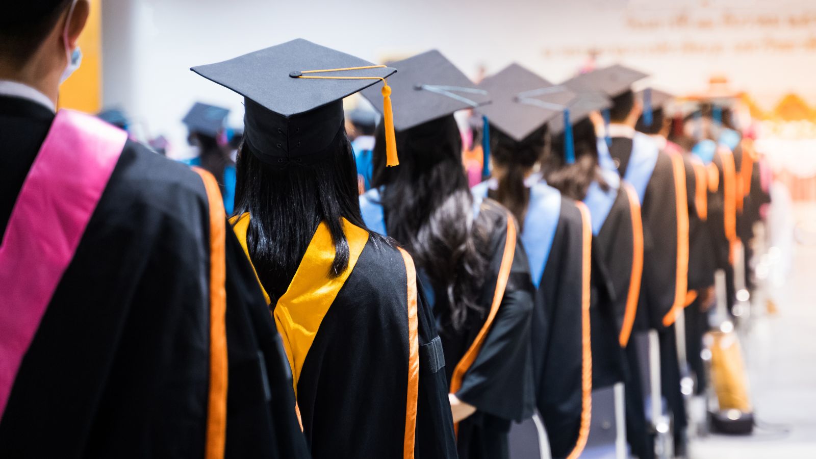 Pass Laureati Puglia 2023: i percorsi hr e mba